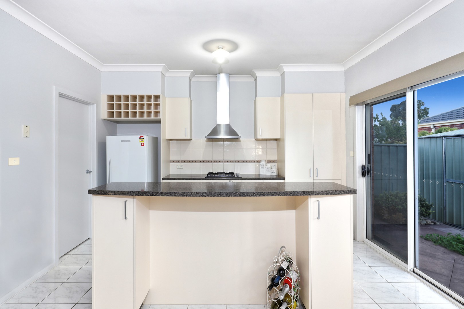27 Swinburne Close, Craigieburn, VIC 3064 - Thumbnail 2 - 17/05/2019