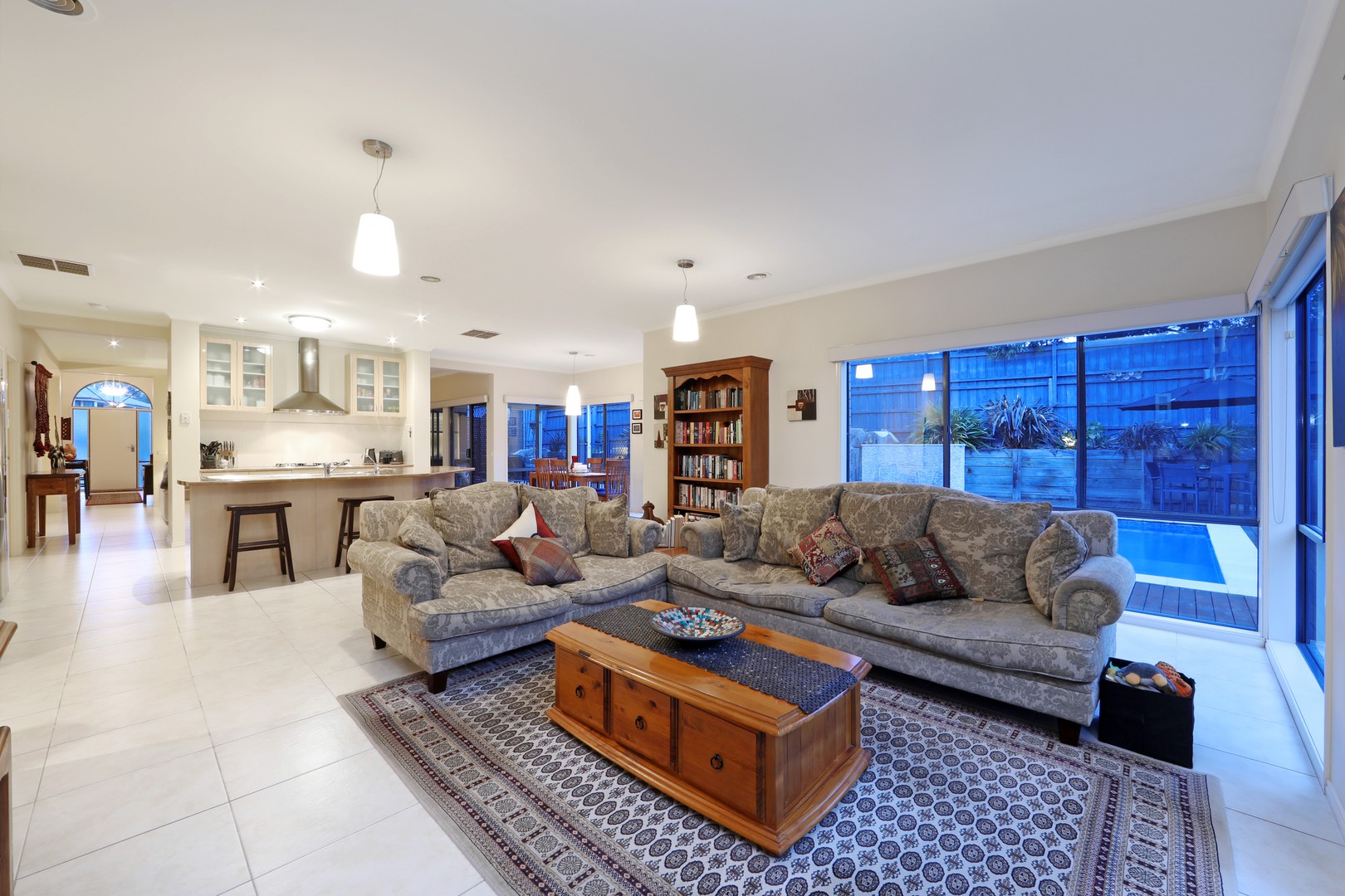 49 Lambourne Avenue, Rowville, VIC 3178 - Thumbnail 2 - 08/10/2018