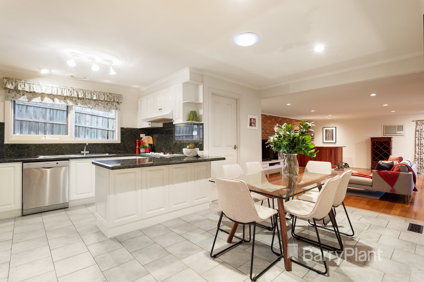 10 Newlyn Close, Templestowe, VIC 3106, Templestowe - Thumbnail 5