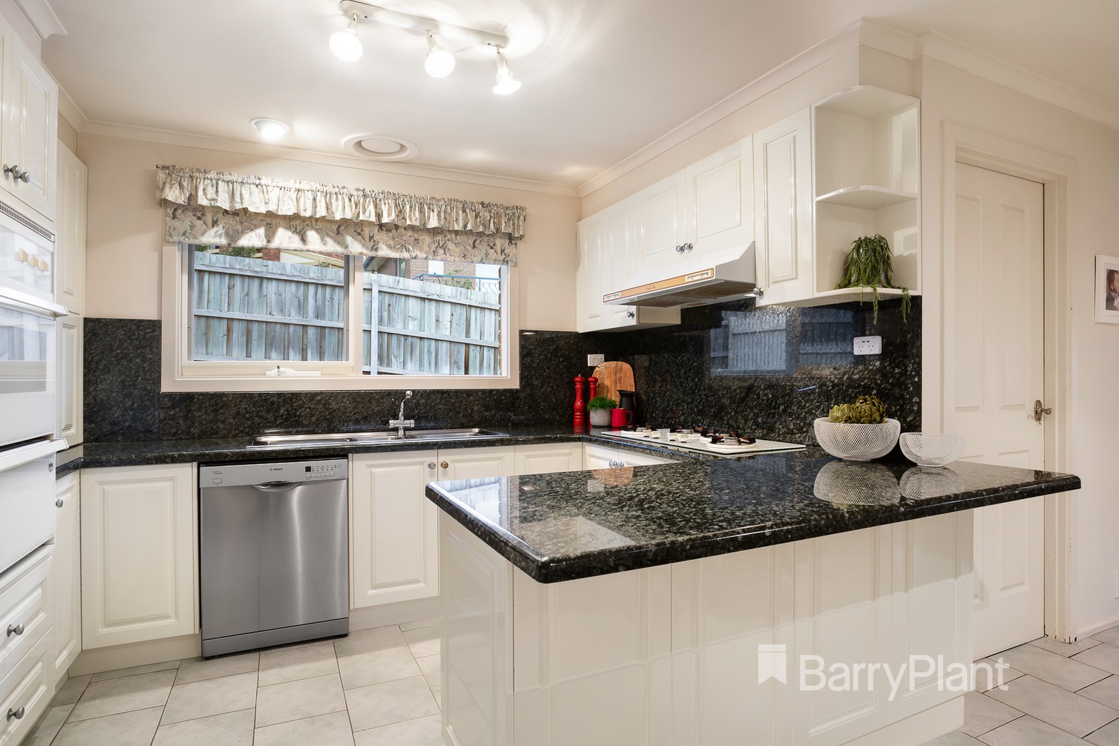 10 Newlyn Close, Templestowe, VIC 3106, Templestowe - Thumbnail 6