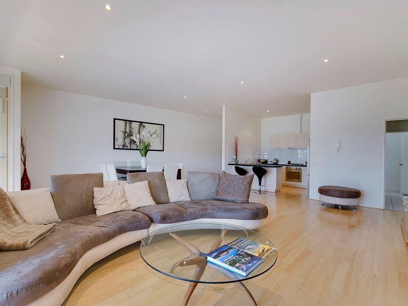 1/3 Manikato Avenue, Mordialloc, VIC 3195 - Thumbnail 1 - 10/10/2018