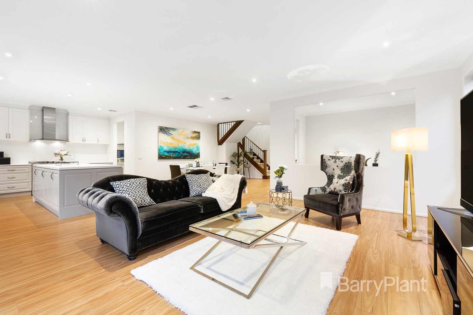 2 Furlong LaneDoncaster, VIC 3108, Doncaster - Thumbnail 3