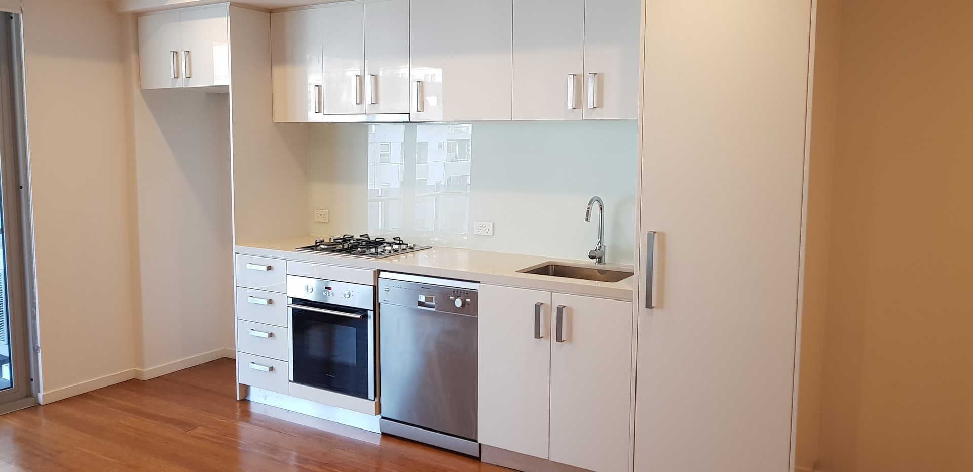 604/73-81 Cardigan Street, Carlton, VIC 3053 - Thumbnail 2 - 25/05/2019