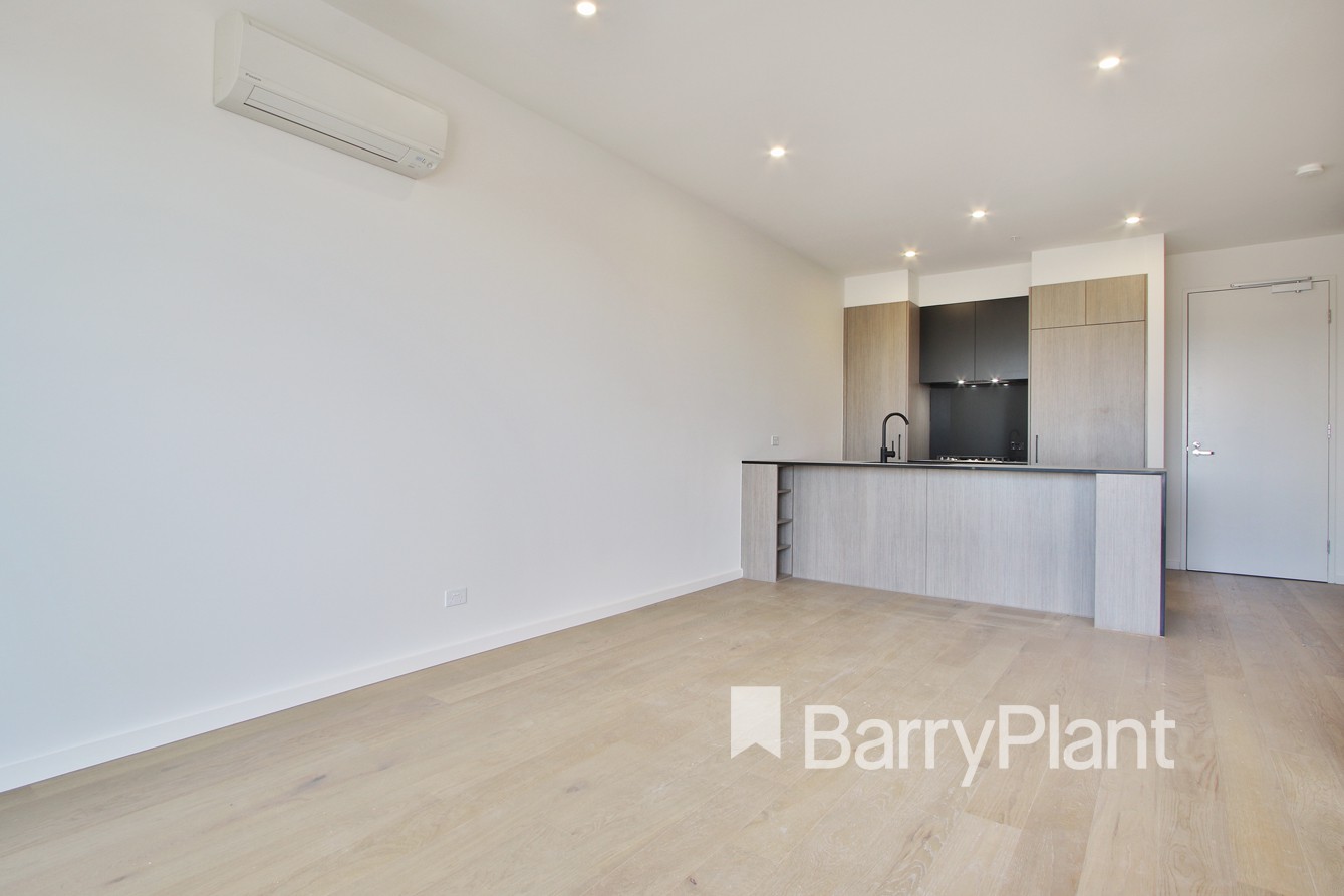 305/3-11 Mitchell Street, Doncaster East, VIC 3109 - Thumbnail 2 - 25/05/2019