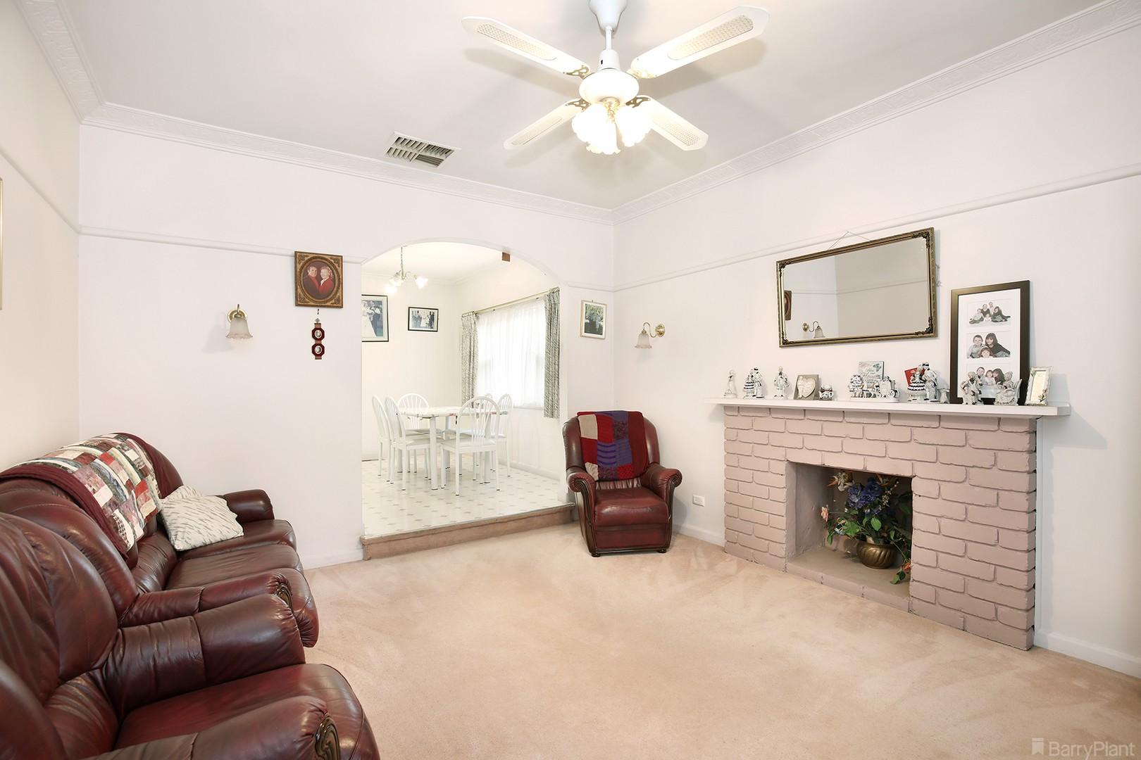 16 Sussex Street, Ringwood, VIC 3134 - Thumbnail 2 - 22/10/2018