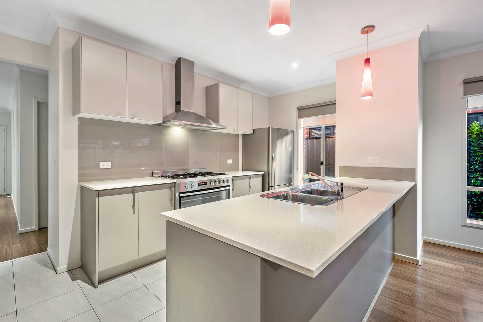 241 Newbury Boulevard, Craigieburn, VIC 3064 - Thumbnail 2 - 17/05/2019