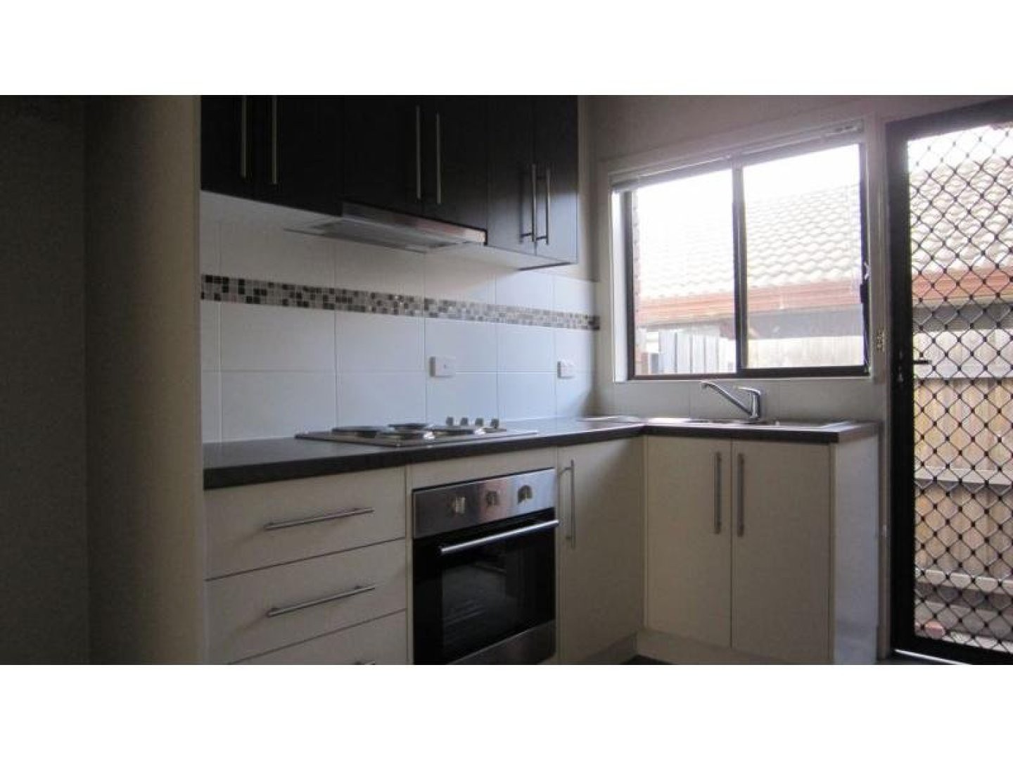 3/15 Howson Street, Brunswick West, VIC 3055 - Thumbnail 1 - 25/05/2019