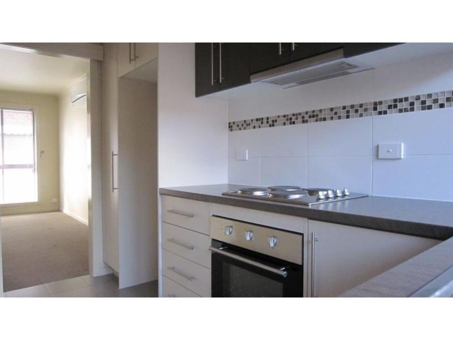 3/15 Howson Street, Brunswick West, VIC 3055 - Thumbnail 2 - 25/05/2019