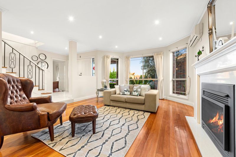 5 Overland Place, Keilor East, VIC 3033 - Thumbnail 2 - 02/11/2018