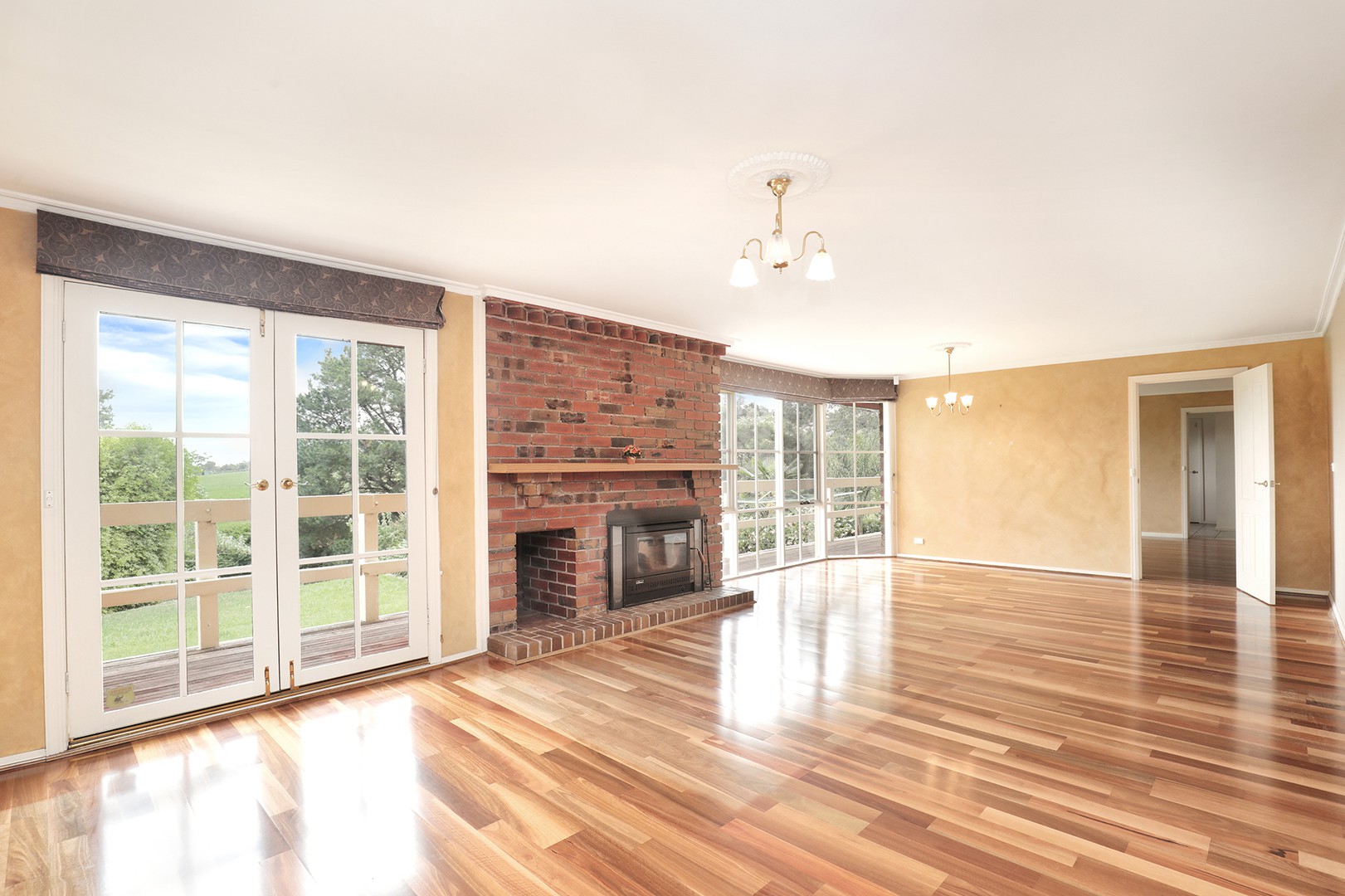 27 King Road, Harkaway, VIC 3806 - Thumbnail 2 - 25/05/2019