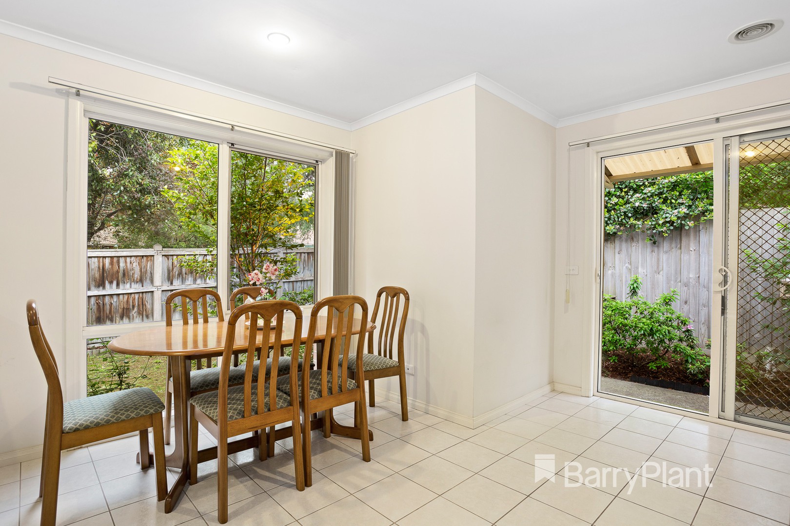 1/77 Rooks RoadMitcham, VIC 3132, Mitcham - Thumbnail 3