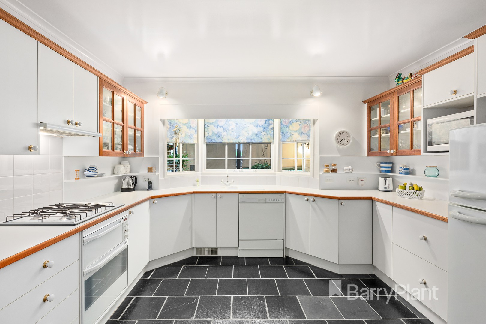 21 Hotham Street, Templestowe Lower, VIC 3107, Templestowe Lower - Thumbnail 2