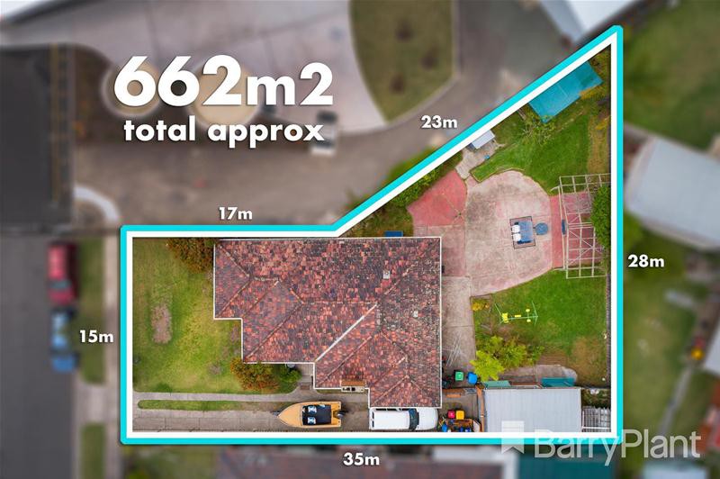 2 Locharn Crescent, Keysborough, VIC 3173 - Thumbnail 2 - 02/11/2018