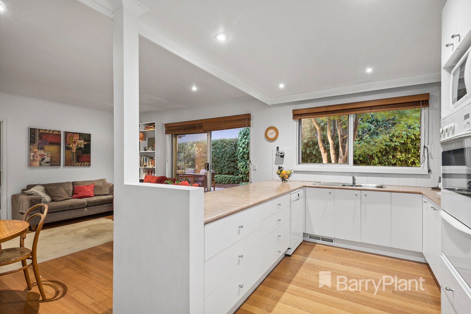 46 Bellevue AvenueDoncaster East, VIC 3109, Doncaster East - Thumbnail 3