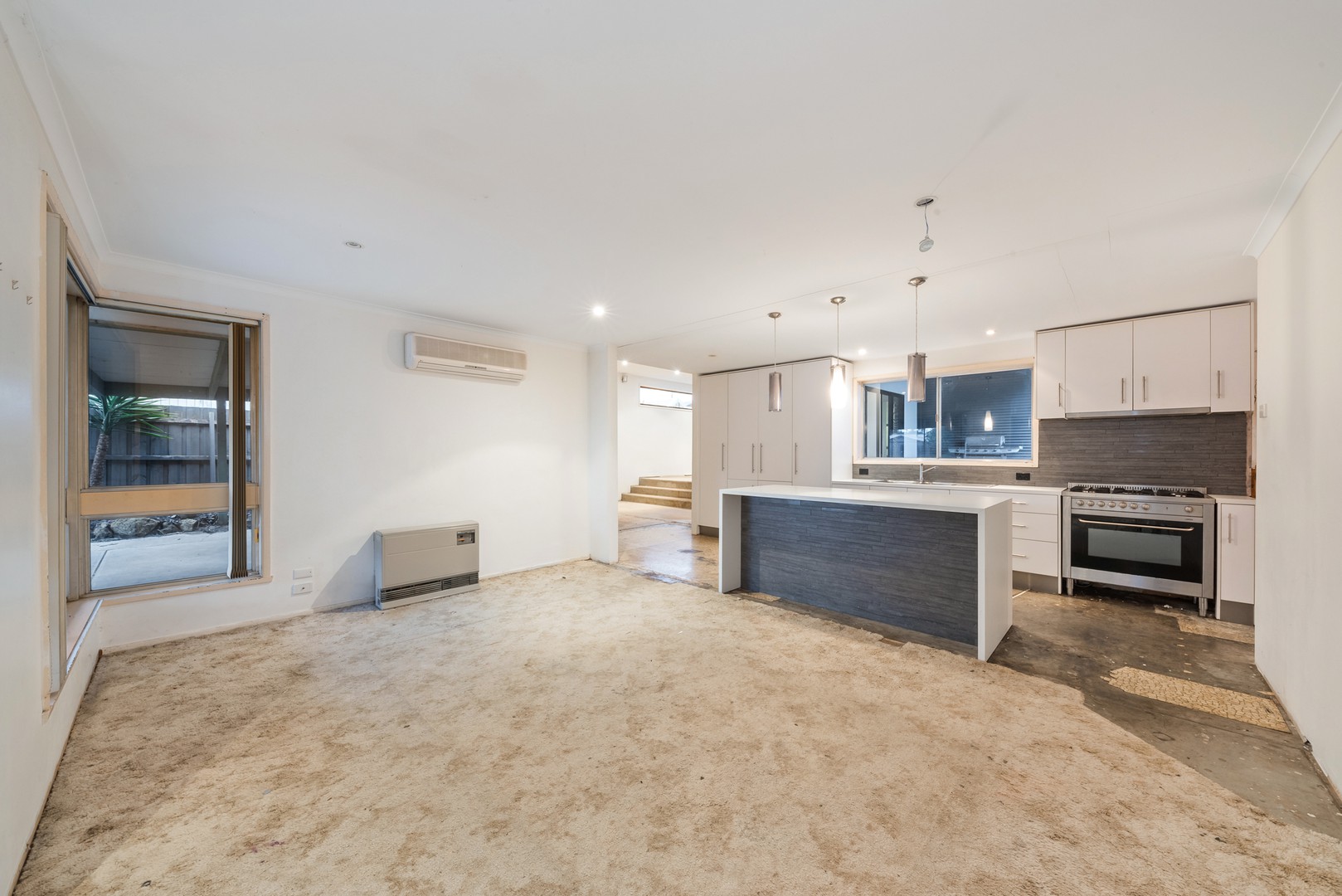 2 Highmont Drive, Belmont, VIC 3216 - Thumbnail 2 - 17/05/2019