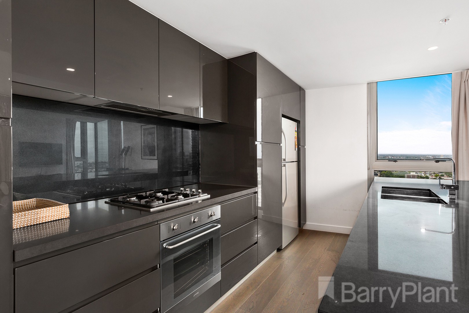 2506/48 Balston Street, Southbank, VIC 3006 - Thumbnail 2 - 17/05/2019