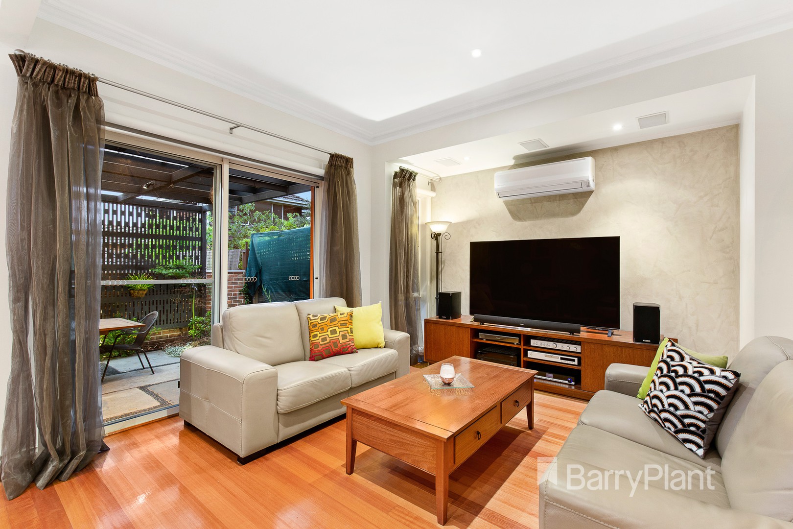 2/10 Avon Street, Bulleen, VIC 3105, Bulleen - Thumbnail 4