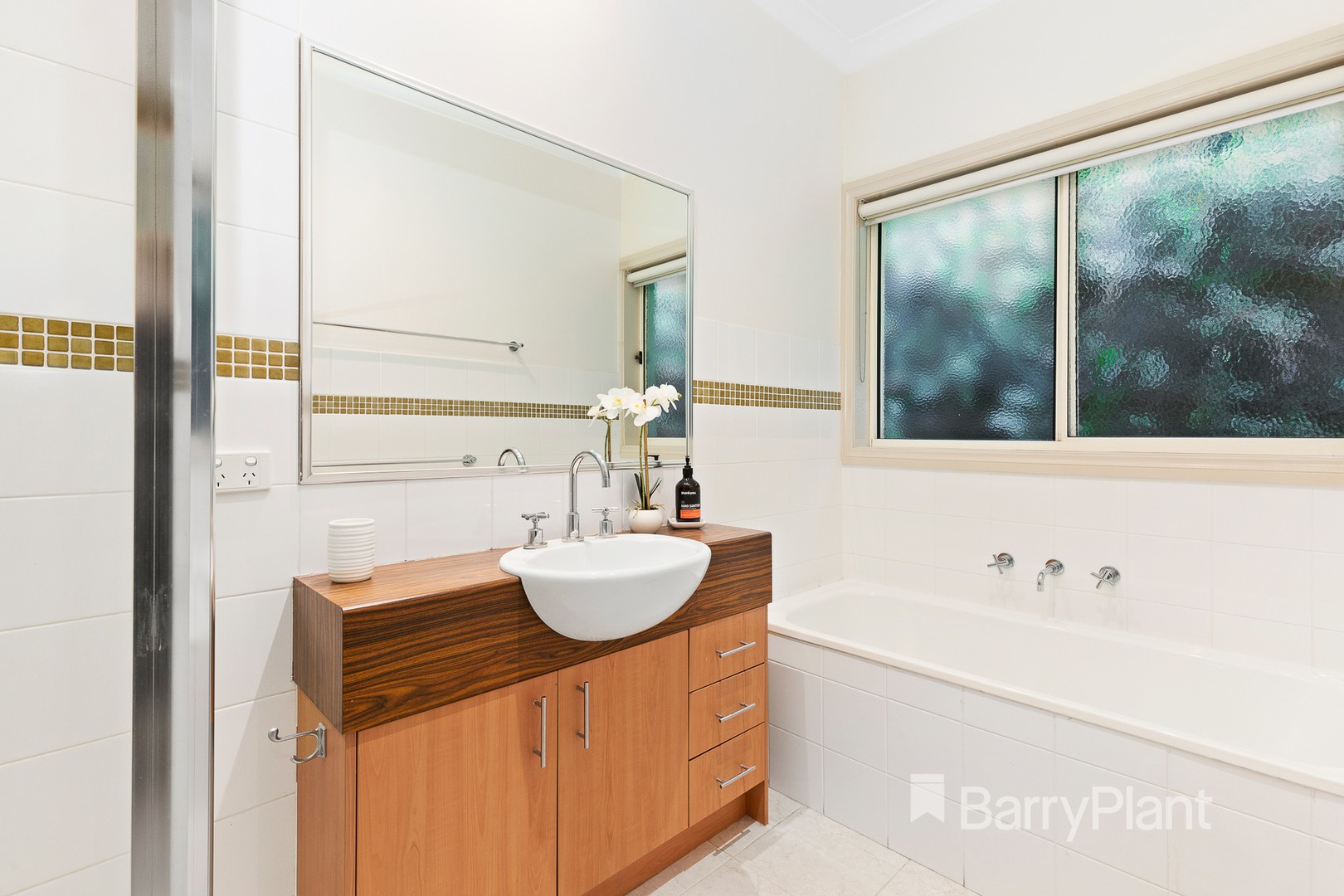 2/10 Avon Street, Bulleen, VIC 3105, Bulleen - Thumbnail 8