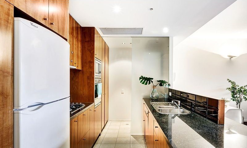 202/668 Swanston Street, Carlton, VIC 3053 - Thumbnail 2 - 25/05/2019