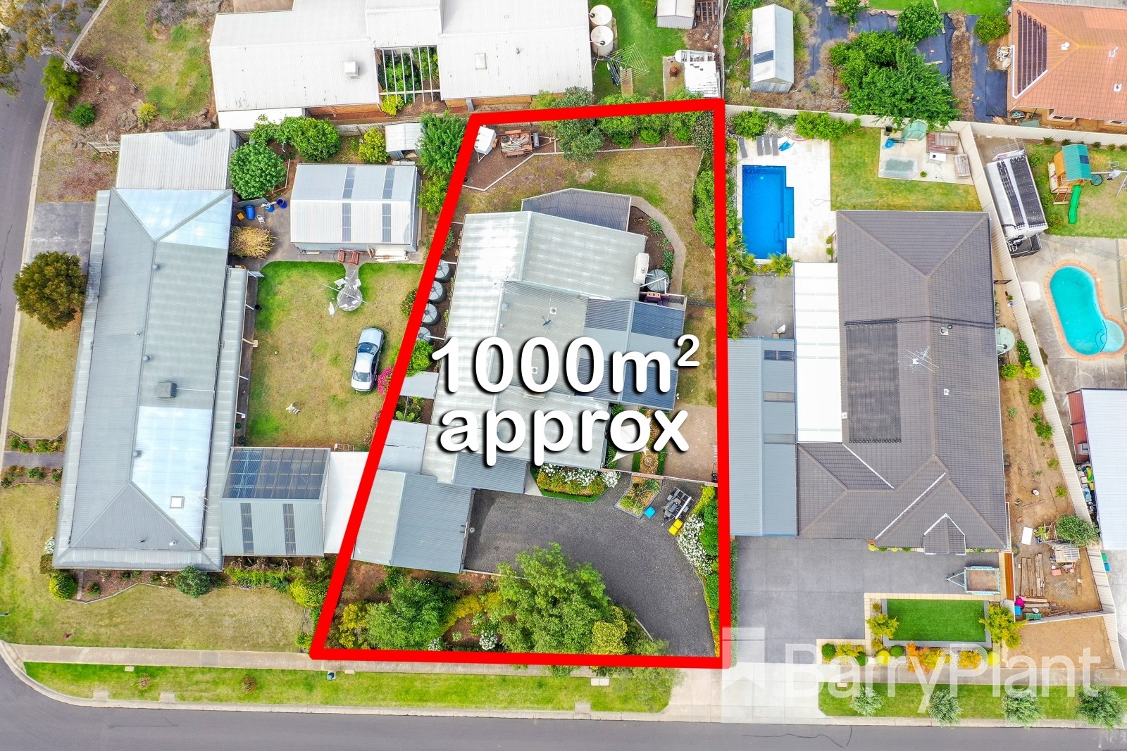 6 Foster Street, Werribee, VIC 3030 - Thumbnail 2 - 21/11/2018