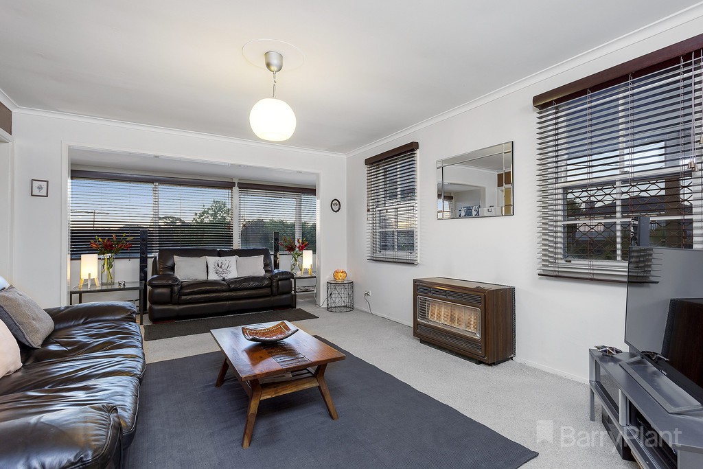 1/11 Shirley Street, Mooroolbark, VIC 3138 - Thumbnail 2 - 05/12/2018