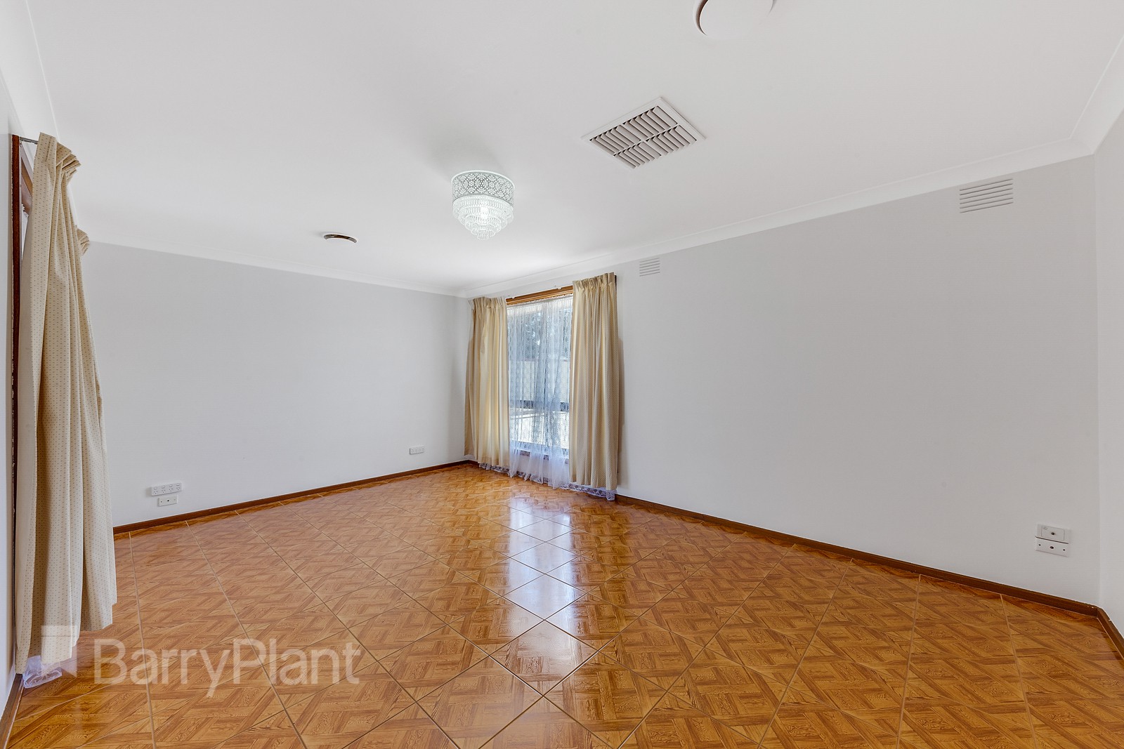 578 Main Road West, Kings Park, VIC 3021 - Thumbnail 1 - 16/05/2019