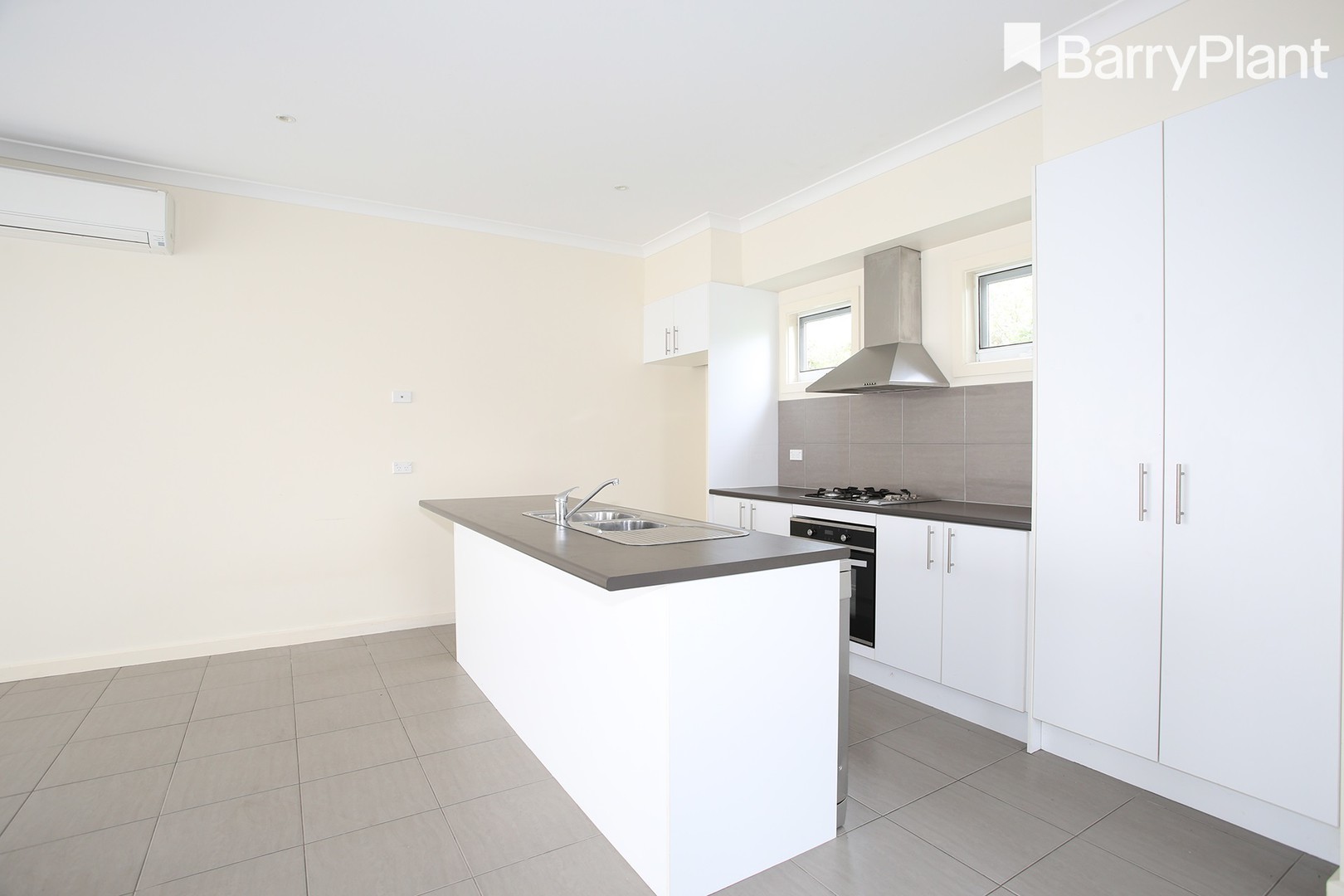 11 Laurina Link, Pakenham, VIC 3810 - Thumbnail 1 - 25/05/2019