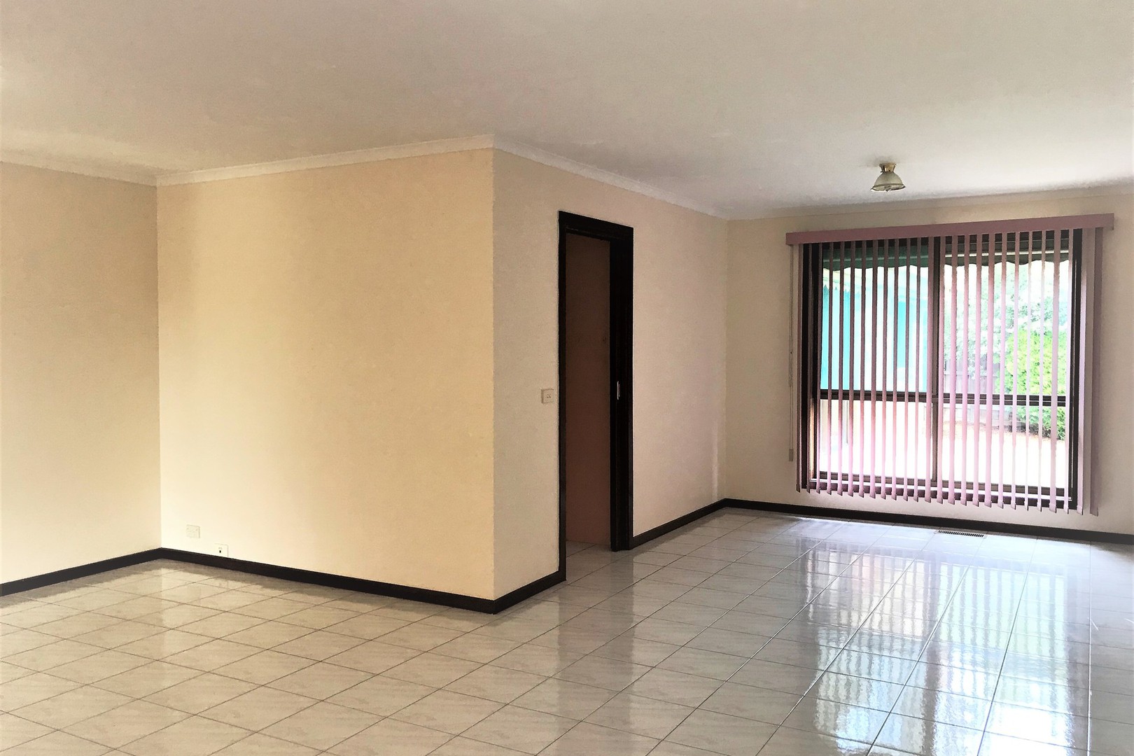 131 Mansfield Street, Berwick, VIC 3806 - Thumbnail 2 - 02/01/2019