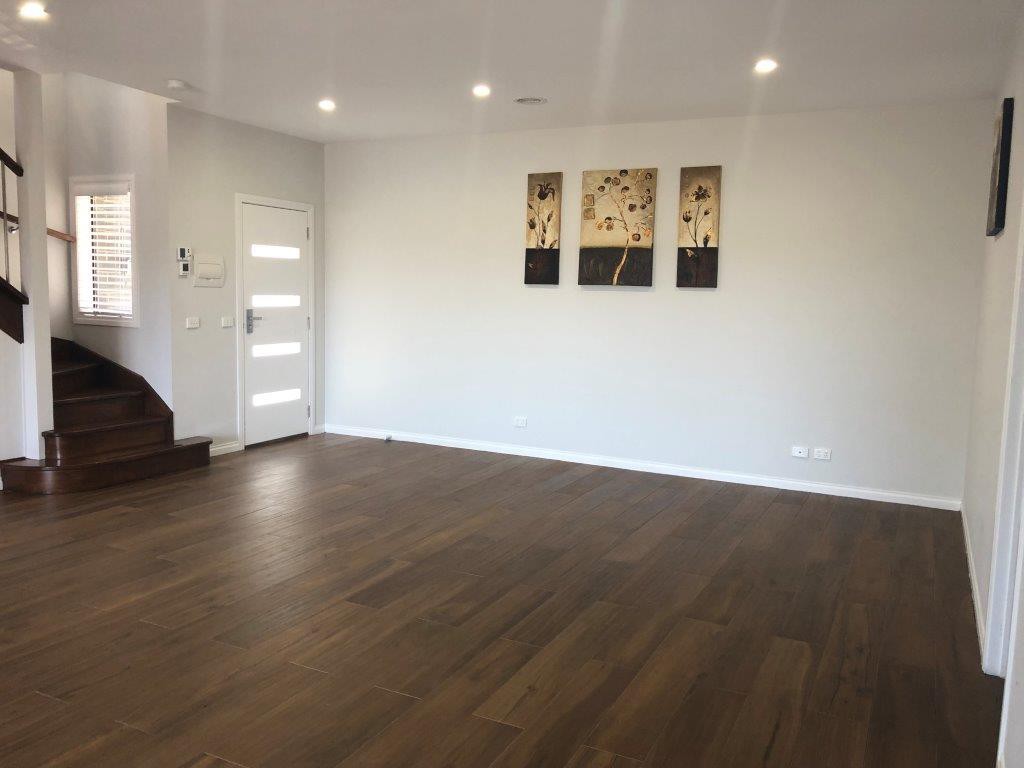 3/16 La Rochelle Boulevard, Point Cook, VIC 3030 - Thumbnail 2 - 25/05/2019