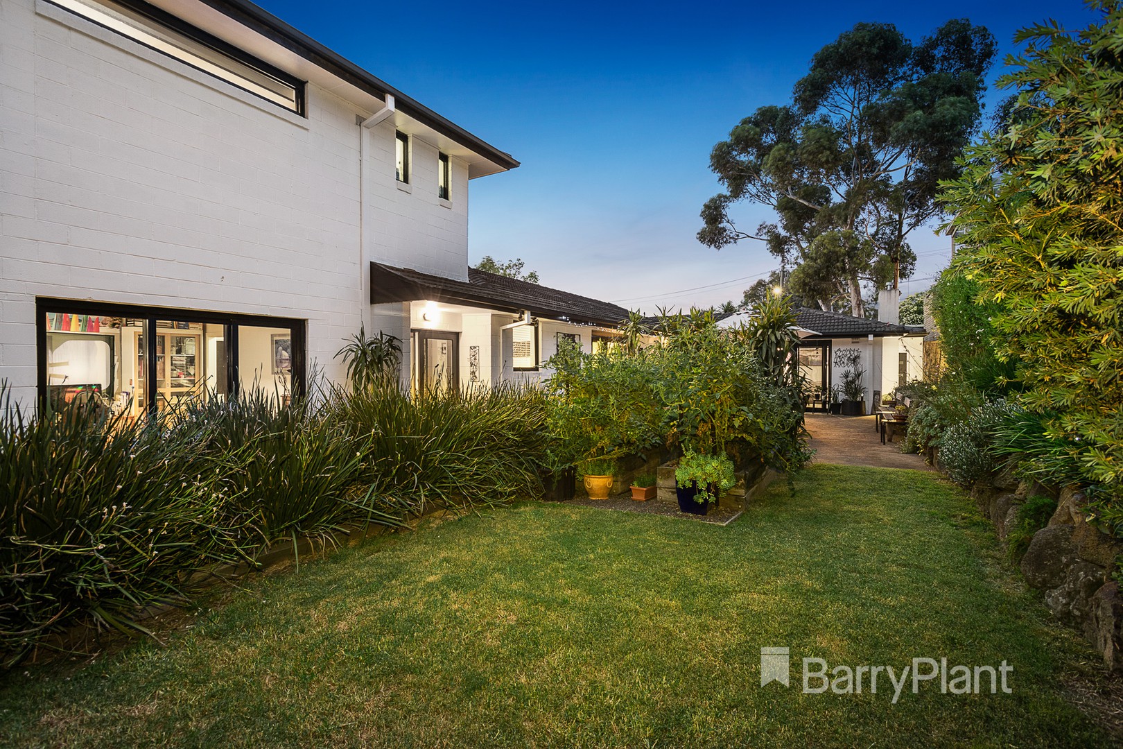 8 Sandra Street, Bulleen, VIC 3105, Bulleen - Thumbnail 8