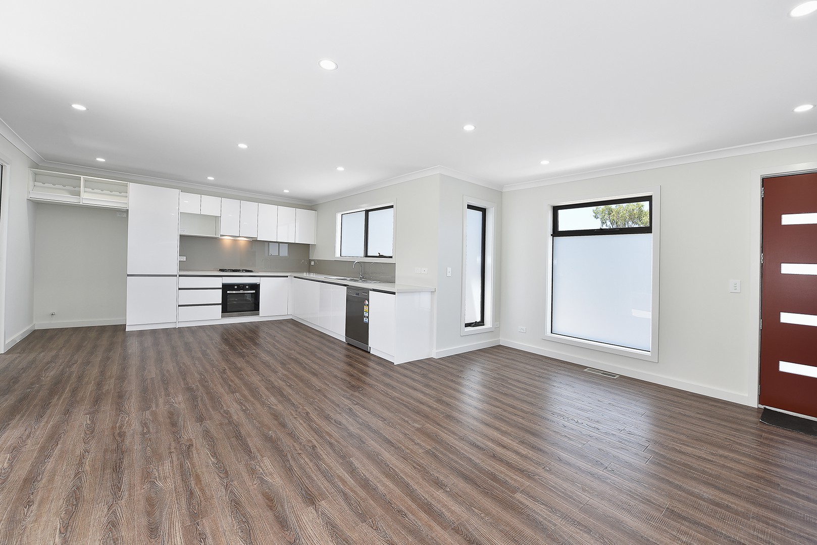 7/39 Hillside Grove, Airport West, VIC 3042 - Thumbnail 1 - 06/03/2019