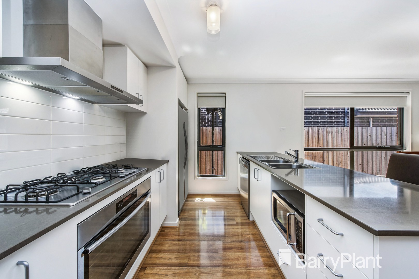 3 Abundant Street, Werribee, VIC 3030 - Thumbnail 2 - 01/02/2019