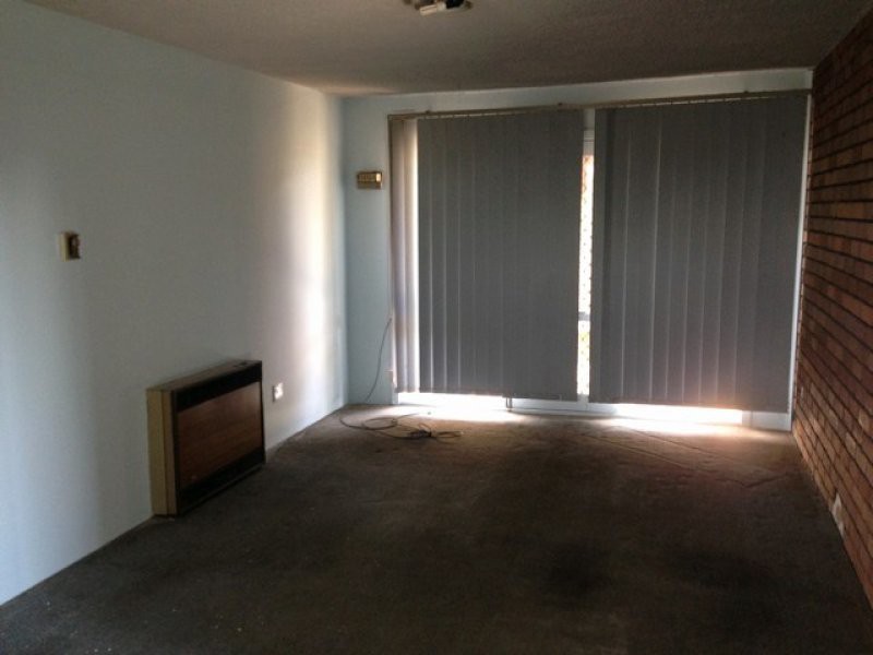 2/128 East Esplanade, St Albans, VIC 3021 - Thumbnail 2 - 05/02/2019