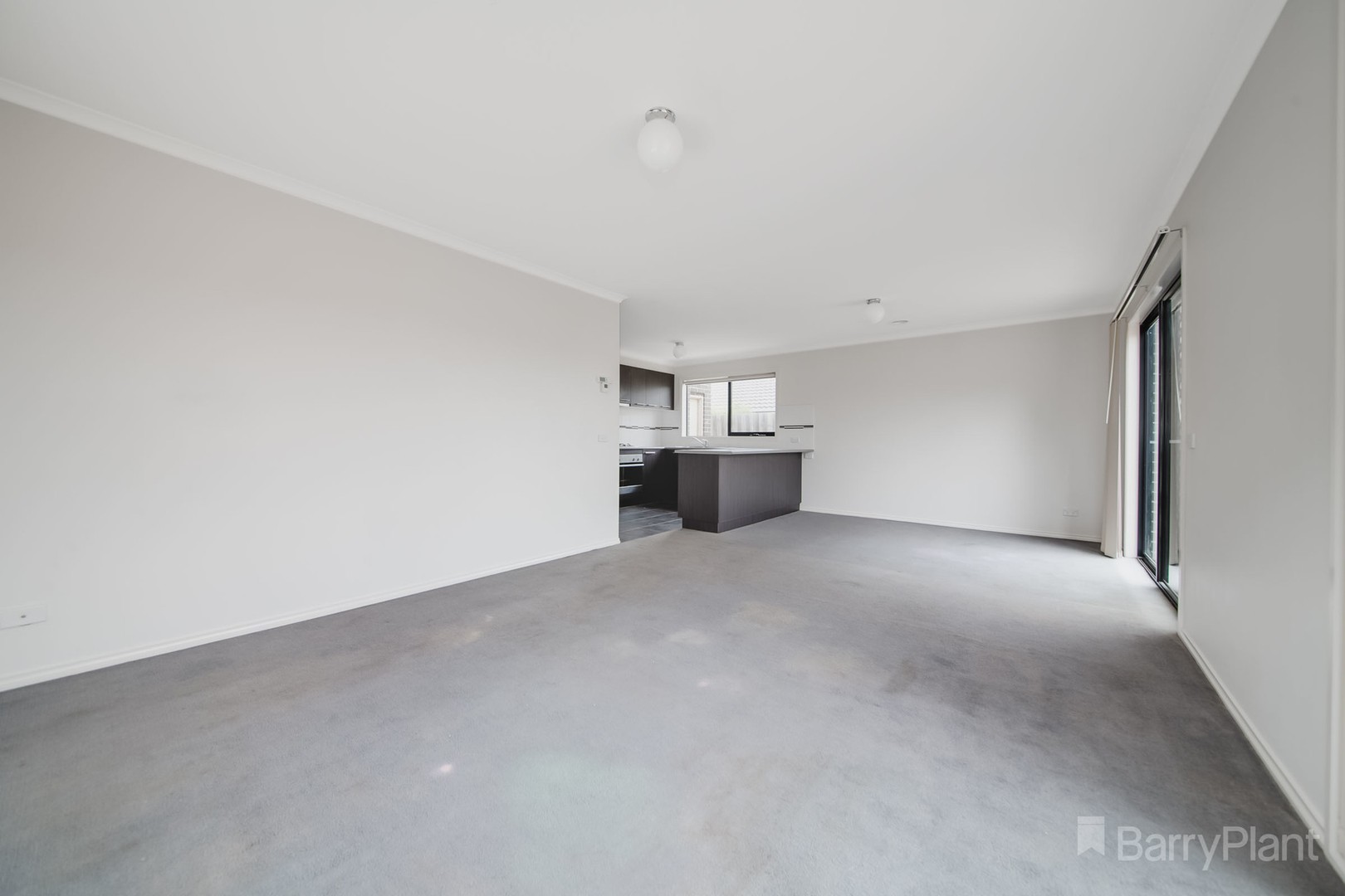 13/107 Army Road, Pakenham, VIC 3810 - Thumbnail 1 - 25/05/2019