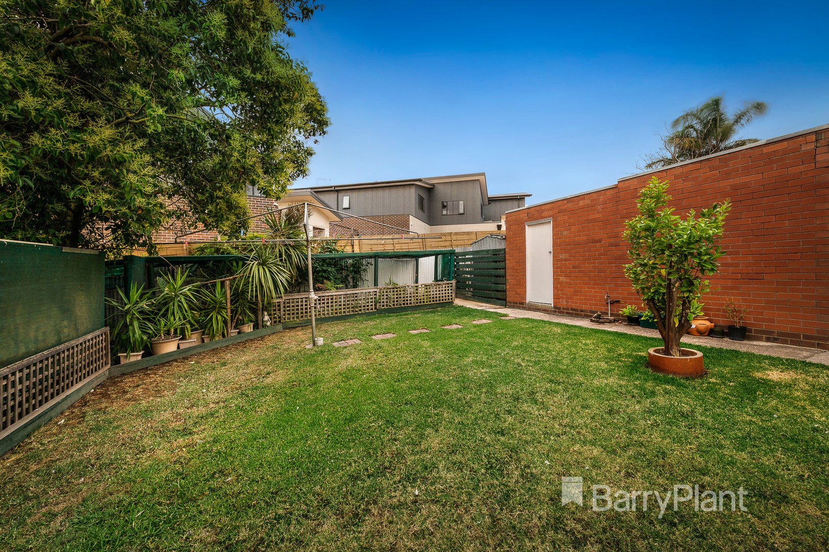 11 Grevillea RoadDoncaster East, VIC 3109, Doncaster East - Thumbnail 2
