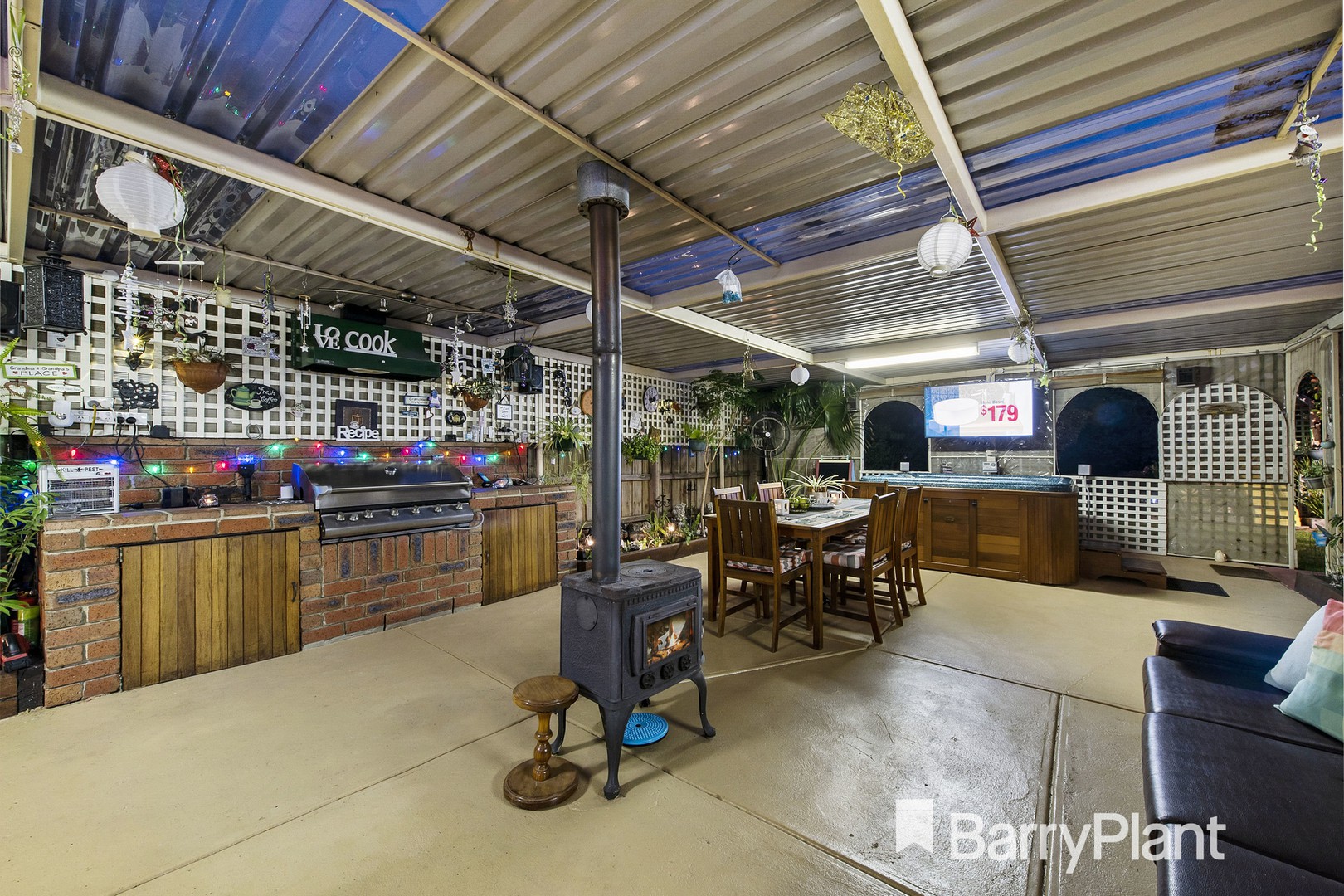 73 Wildflower Crescent, Hoppers Crossing, VIC 3029 - Thumbnail 2 - 08/02/2019