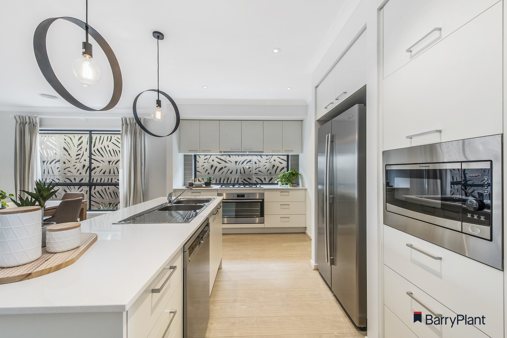 3 Congregation Circuit, Wyndham Vale, VIC 3024 - Thumbnail 2 - 08/02/2019