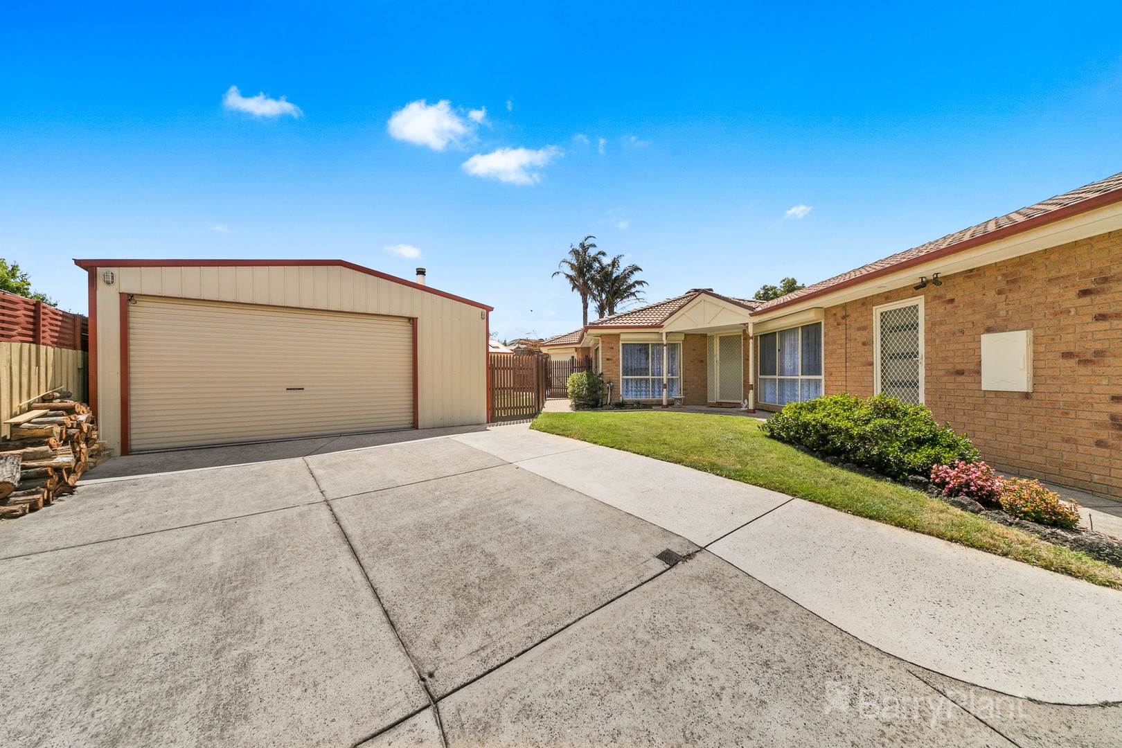 29 Alamanda Way, Cranbourne North, VIC 3977 - Thumbnail 2 - 11/02/2019