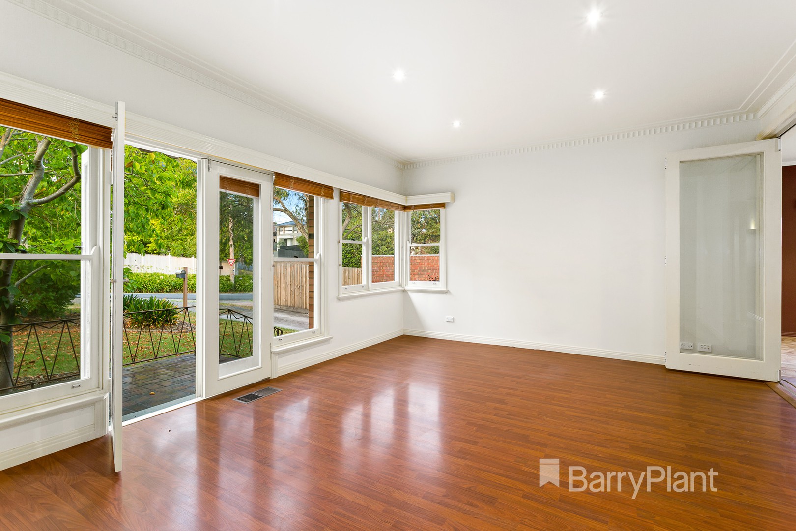 76 Wood StreetTemplestowe, VIC 3106, Templestowe - Thumbnail 3