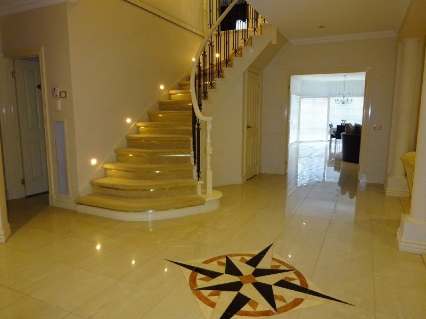 44 Malcolm Creek Parade, Craigieburn, VIC 3064 - Thumbnail 2 - 16/02/2019