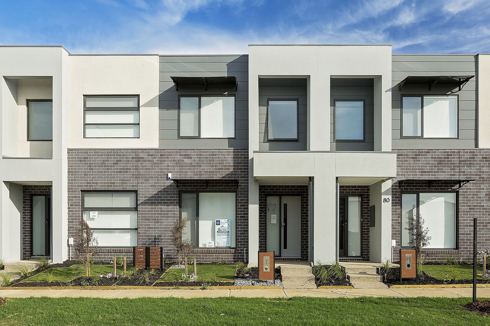 82 Treeve Parkway, Werribee, VIC 3030 - Thumbnail 1 - 20/02/2019