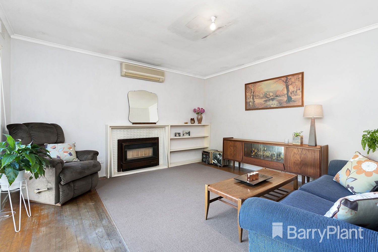 27 Waratah Avenue, Mordialloc, VIC 3195 - Thumbnail 2 - 19/02/2019