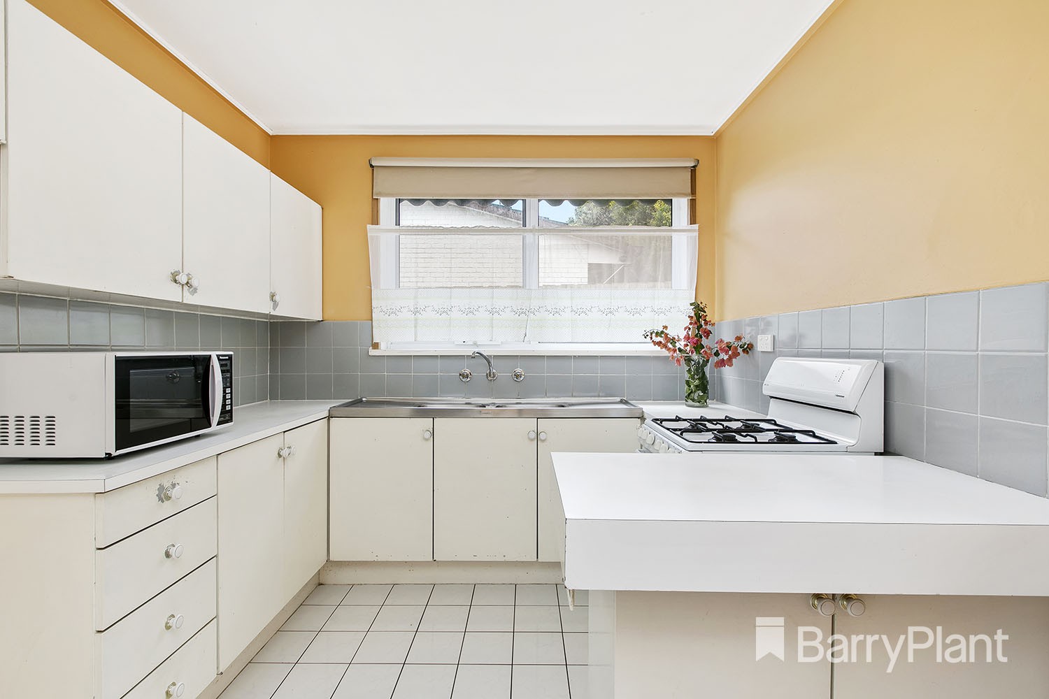 6/5-7 Collocott Street, Mordialloc, VIC 3195 - Thumbnail 2 - 20/02/2019