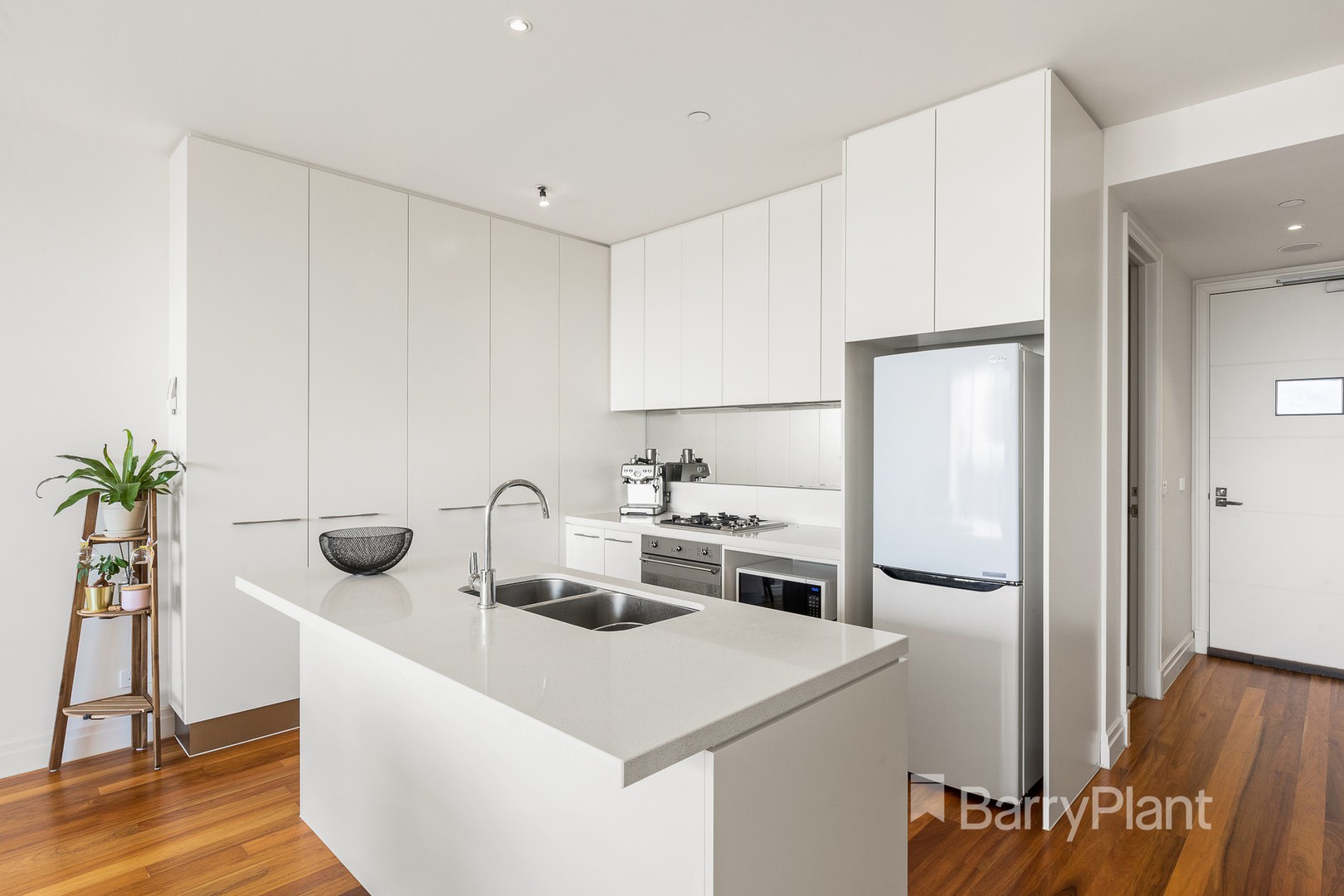 414/7-11 Berkeley Street, Doncaster, VIC 3108, Doncaster - Thumbnail 2