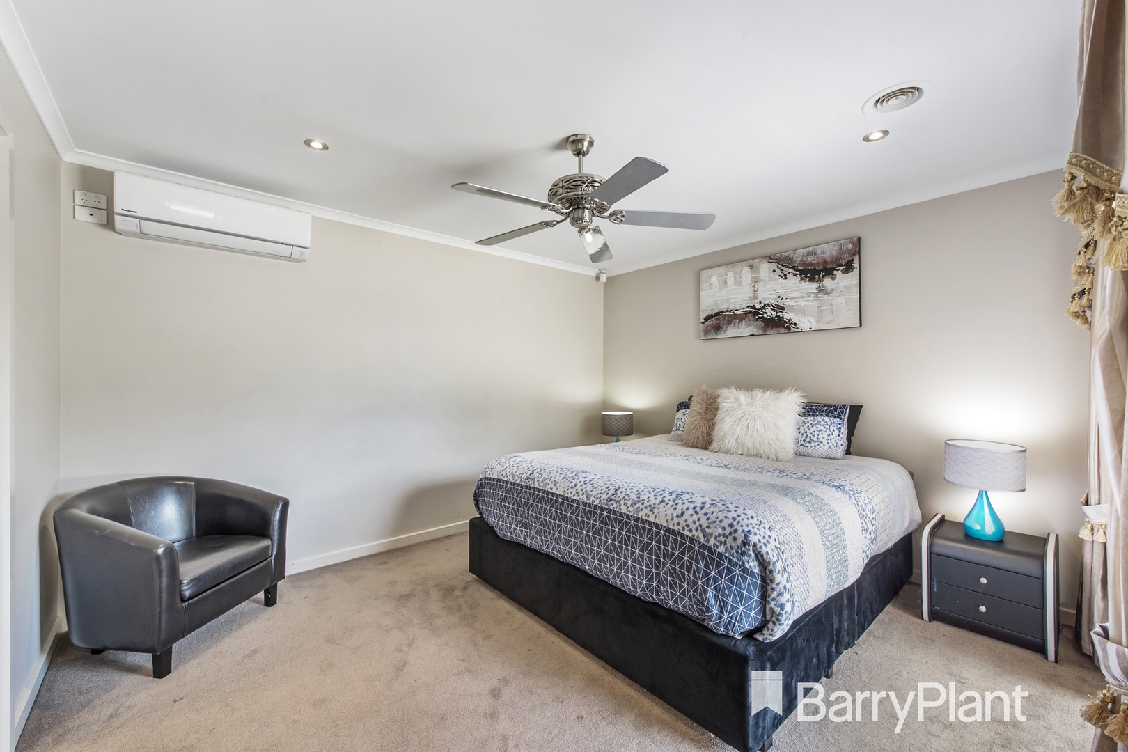 1 Clansman Close, Hoppers Crossing, VIC 3029 - Thumbnail 2 - 20/02/2019