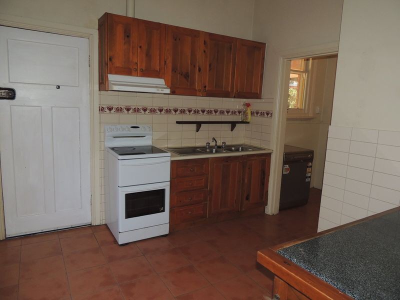 17 Parker Street, Rushworth, VIC 3612 - Thumbnail 1 - 06/03/2019