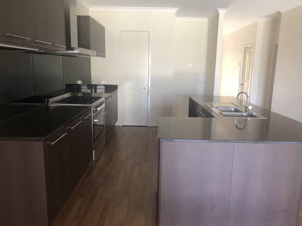 46 Buckland Hill Drive, Wallan, VIC 3756 - Thumbnail 1 - 22/02/2019