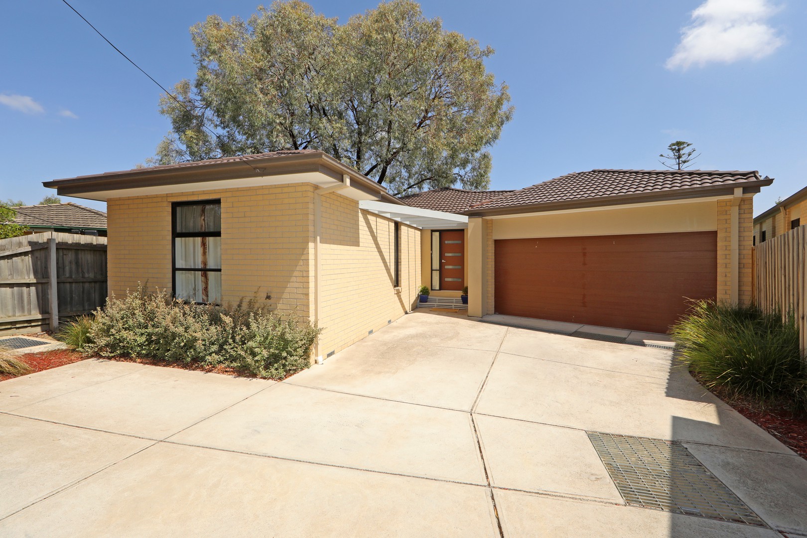 1/3 Pejaro Court, Knoxfield, VIC 3180 - Thumbnail 2 - 25/02/2019