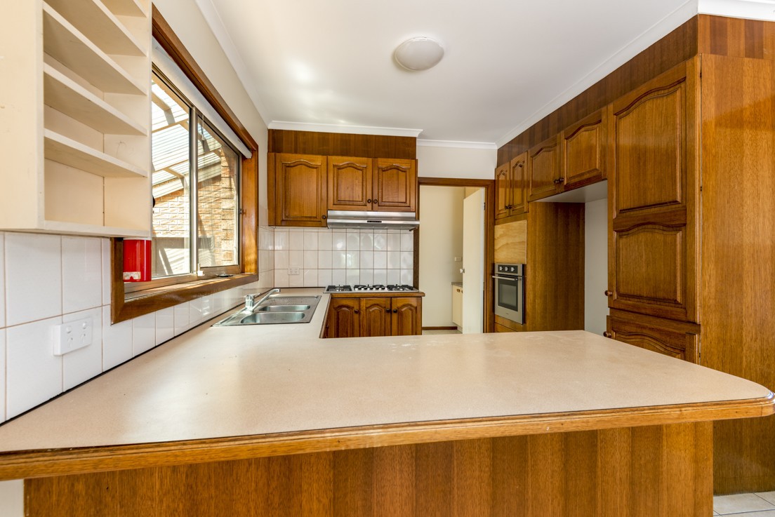 8 Weller Street, Dandenong, VIC 3175 - Thumbnail 2 - 01/03/2019