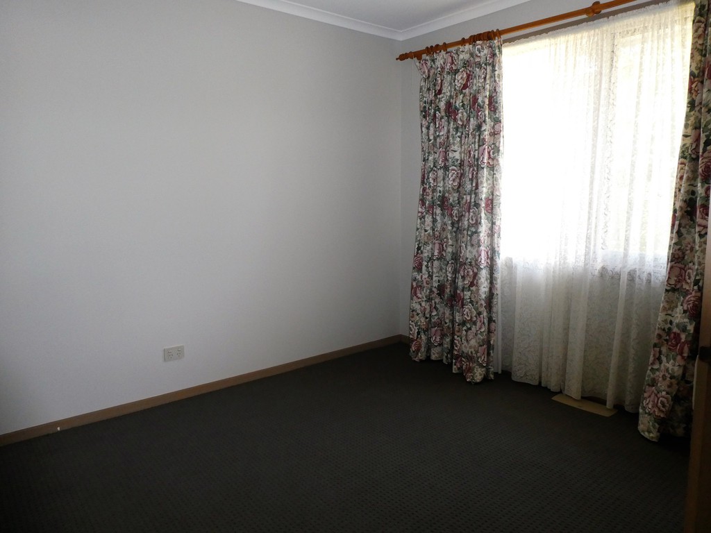 29 Marjorie Avenue, Sunbury, VIC 3429 - Thumbnail 2 - 01/03/2019
